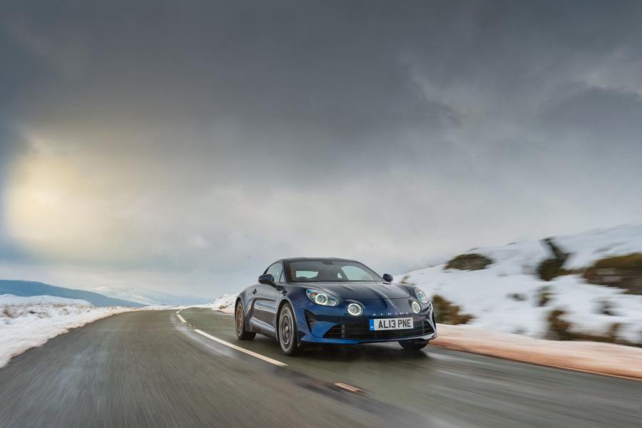  Alpine A110 Legende 2018 года  (UK) (фото 22 из 40)